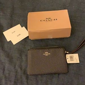 Coach wristlet NWT